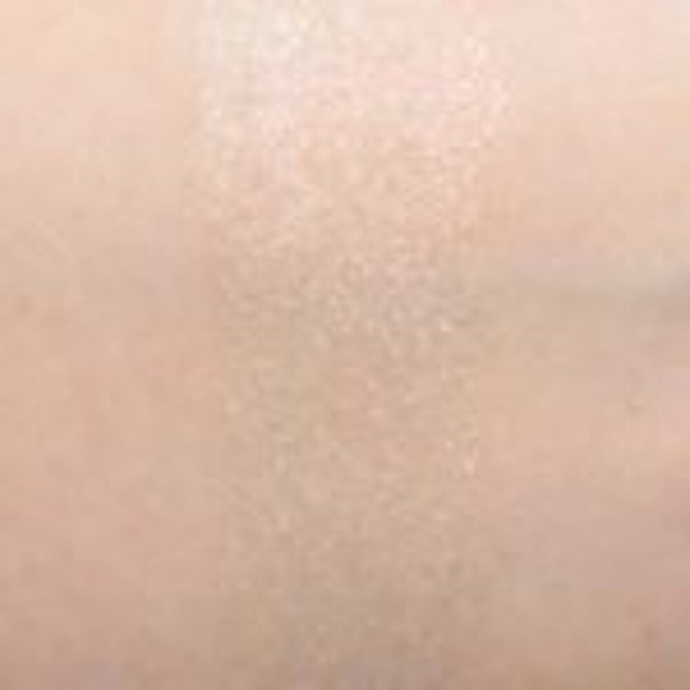 New in box MAC Metallic Lipstick in shade Pearly One Full size 3 g   Very rare L - Picture 3 of 4